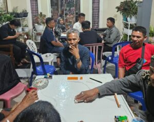 Menyambut HUT RI Ke 79, KAYANMA POLDA Riau AKBP. Bainar,. S.H,. M.H Mengadakan Turnamen Domino Dan KOA Di Kediaman Pribadi nya