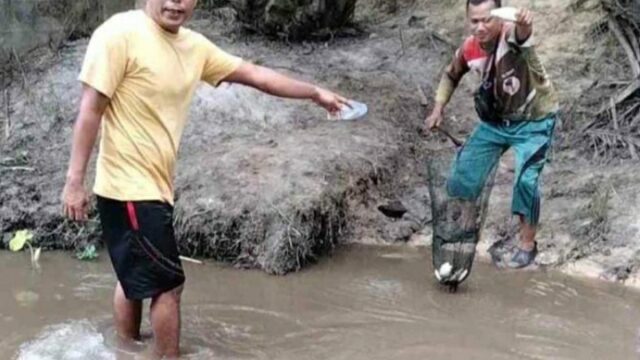 Kebicoran Limbah Pabrik Cemari Sungai, Masyarakat Mengeluh