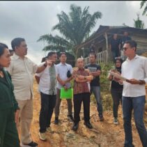 DPD PEKAT IB Kota Pekanbaru Mendampingi Ahli Waris Musri Dan Robiah Dalam Sidang Pemeriksaan Setempat (Descente), Sengketa Lahan Di Jalan 70 Tenayan Raya*