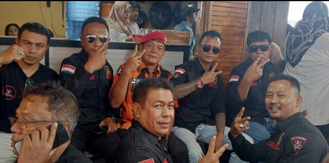 Panglima DPD GRIB Sumbar Arif Rahman (Temok) "Jika Perlu Saya Akan Turunkan Masa Lebih Banyak Lagi"Salam Satu Komando