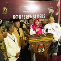 Dr. Hj. Intsiawati Ayus, S.H., M.H. 4 Periode Di DPR RI, Berpengalaman dan Dr. Taufik Arrakhman S.H., M.H., Siap Membawa Perubahan Pekanbaru Ke Arah Lebih Baik