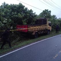 Pekerja PT.Akas Ditemukan Saksi JA, Dalam Dumb Truck Seorang Pria Dalam Keadaan Tak Bernyawa