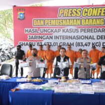 Polda Riau Musnahkan Narkoba Senilai Rp96,5 Miliar dari 12 Tersangka