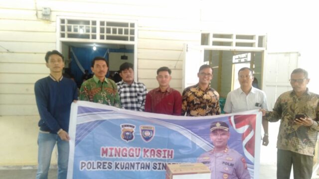 Sat Reskrim Polres Kuansing Gelar Minggu Kasih di Gereja GSPDI Dalam Rangka Cooling System Pilkada Damai 2024