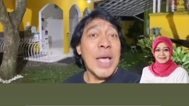 Heboh... Vidio Komeng Ajak Warga Kota Pekanbaru Untuk Memilih Calon Walikota No 2 Dr.Hj.Instsiwati Ayus, S.H, M.H