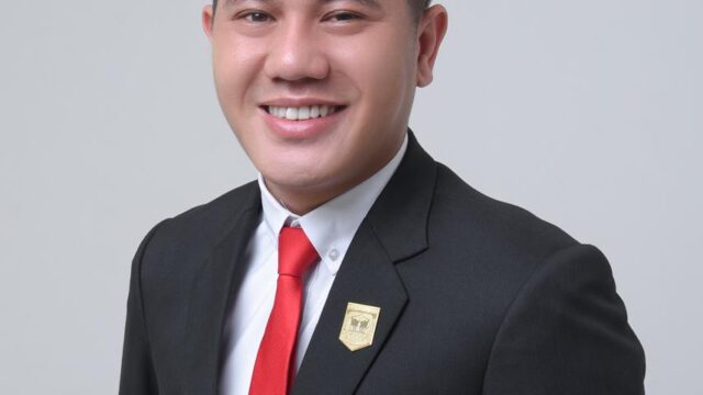 Ketua DPRD termuda Kabupaten Sijunjung Rengga Wana Putra.S.M(Golkar).