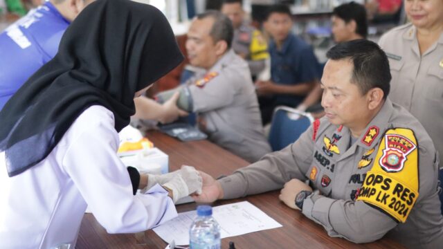 Peringati Hari Jadi Humas Polri ke 73, Polres Siak Gelar Donor Darah Bersama TNI dan Rekan Media  
