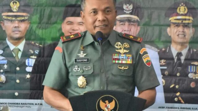 Kunker Danrem 031/Wira Bima Brigjen TNI Sugiyono Ke Inhu Langsung Disambut Plt.Bupati Inhu.