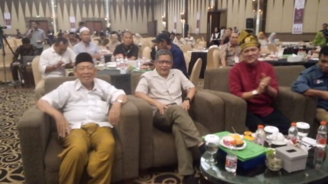 SPEKTAKULER" Seminar Nasional " Dengan Tema 79 Tahun Indonesia Merdeka " RIAU DAPAT APA ??? Yang Di Selenggarakan Oleh " Persebatian Pemuka Masyarakat Riau"  