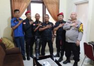 kunjungi Polsek Rumbai dalam agenda " Silaturahmi Ketua GRIB-JAYA PAC Rumbai dan Pengurus '