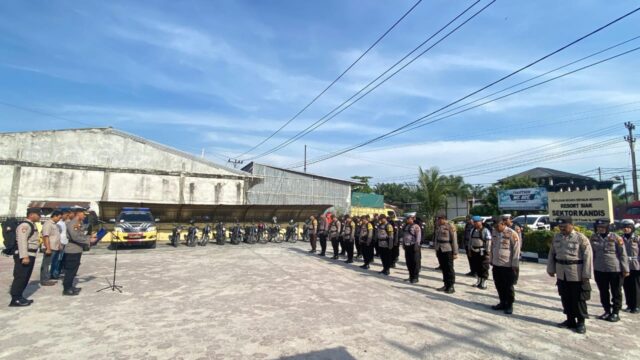 Pimpin Apel Gelar Pasukan Persiapan PAM TPS dan Pergeseran Logistik, Kapolsek Kandis Tekankan Netralitas Polri Pada Pilkada 2024