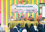 Sat Lantas Polres Siak bersama Jasa Raharja Siak Sosialisasikan Penting Nya Keselamatan Berlalulintas Serta Ajak Pelajar Sebagai Pemilih Pemula Ciptakan Pilkada di Kabupaten Siak Aman, Sejuk dan Damai