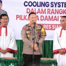 Kapolres Siak AKBP Asep Sujarwadi Sampaikan Pesan Pilkada Damai di Gereja HKBP Zamrud – Dayun