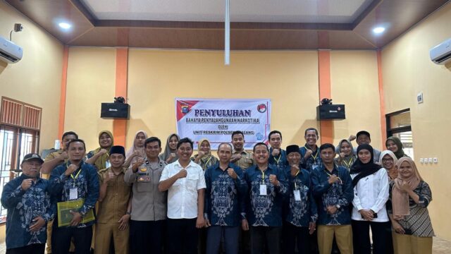 Seminar Edukasi Bahaya dan Dampak Negatif Narkoba di Desa Perawang Barat, Wujudkan Generasi Emas Indonesia Tanpa Narkoba