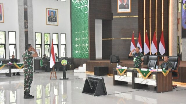 DANREM 031/WB PIMPIN SIDANG PARADE CALON BINTARA PK TNI AD GELOMBANG 2 TA 2024.