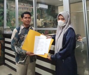 Penyerahan Surat Audiensi Oleh Ketua Umum Formasiz UIN Suska Riau