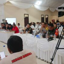 Dandim, Sigfriet Wellem Panahan S.Sos Hadiri Rapat Pleno Terbuka Rekapitulasi Hasil Perhitungan Perolehan Suara Pilkada Serentak Kabupaten Talaud Tahun 2024