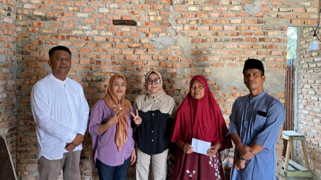 Relawan Gebrakan Afni Syamsurizal (GAS), Berikan Bantuan Modal Kepada Pelaku UMKM " Kami Menjaga Kekompakan Team"