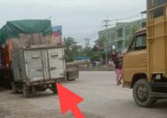 Sebuah Mobil Box L300 mencurigakan beraktifitas di wilayah Jalan Siak 2, Tampan Kec, Payung Sekaki, Kota Pekanbaru.