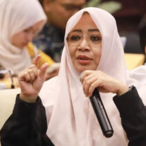 Ketua DPD Desa Bersatu Riau Himbau Desa-Desa Pasang Spanduk Sambut Hari Desa Nasional