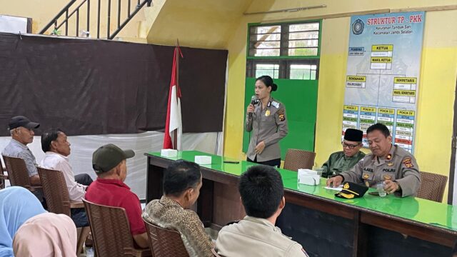 Sat Binmas Bersama Personil Sat Reskrim Polresta Jambi Gelar TPPA dan TPPO di Kantor Lurah Tambaksari