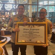 Kapolda Riau, Irjen Pol Muhammad Iqbal & Anggota Polres Siak, Aipda Dedek Prayoga