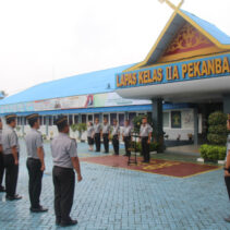 Gerimis Tidak Menyurutkan Semangat Petugas Lapas Pekanbaru Dalam Pelaksanaan Apel Pagi Posted on January 14, 2025 by admin