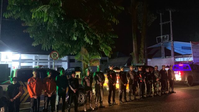 Polres Kuansing Patroli Skala Besar Antisipasi Gangguan Kamtibmas dan Siaga Banjir