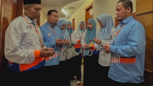 Sidang MK, Ayat Cahyadi Minta Doakan Kemenangan Pasangan Cawako Agung – Markarius Dijaga