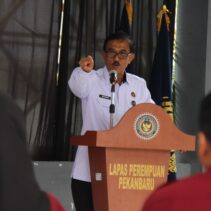 Kalapas Pekanbaru Hadiri Pembukaan Program Rehabilitasi Sosial Narkotika Tahun 2025 bagi Warga Binaan Lapas Perempuan Pekanbaru