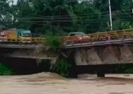 KELALAIAN DPRD RIAU DI UJUNG JEMBATAN: KRITIK PEDAS HIMPUNAN MAHASISWA ROKAN HULU ATAS LAMBANNYA RESPONS PEMERINTAH PROVINSI