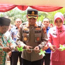 Peresmian Rumah Layak Huni Program Kerjasama UPZ Polres Siak dan BAZNAS Siak di Kampung Rawang Air Putih