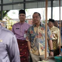 Satuan Tugas (Satgas) Pangan Polda Riau Bersama Pemerintah Provinsi (Pemprov) Riau Melakukan Pengecekan Ketersediaan Stok Dan Harga Bahan Pokok Penting (Bapokting)