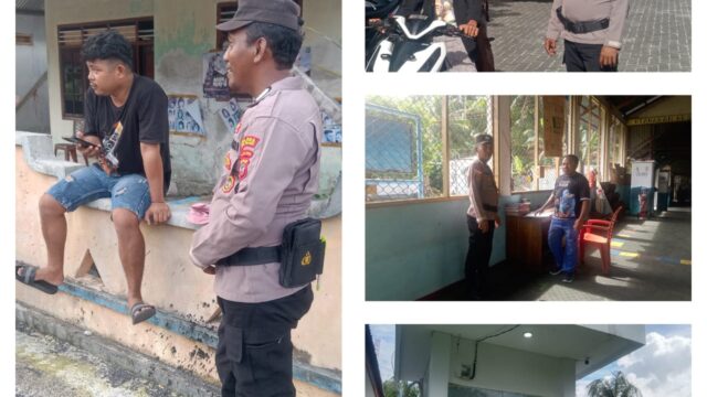Kapolsek Nanusa IPDA Matrial Barahama Bersama Beberapa Personil Melaksanakan Giat Patroli Harkamtibmas Di Wilayah Hukum Polsek Nanusa