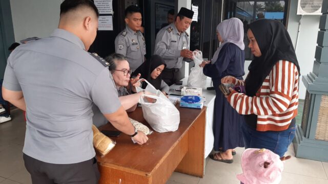 Semarak Ramadhan 1446 H, Lapas Pekanbaru Buka Layanan Titip Makanan Berbuka Puasa Untuk Warga Binaan Pemasyarakatan