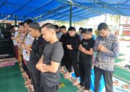 Sucinya Bulan Ramadhan, Warga Binaan Lapas Pekanbaru Laksanakan Ibadah Sholat Jumat Berjamah Dengan Khusyuk