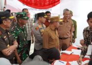 Dandim 0322/Siak Sambut Gubernur Riau dan Forkopimda Tinjau PSU Pilkada 2024 di Kabupaten Siak