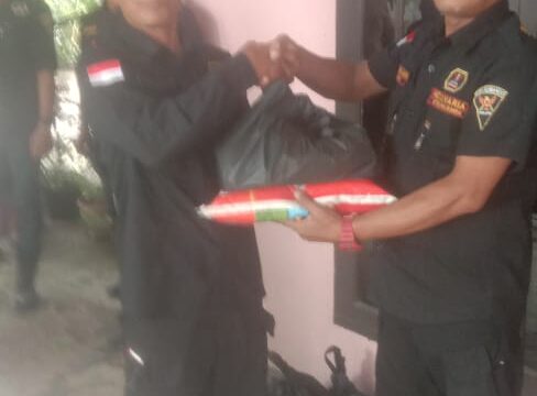 GRIB-JAYA PAC RUMBAI PEDULI SESAMA Bagi bagi Sembako untuk anggota GRIB-JAYA PAC Rumbai 