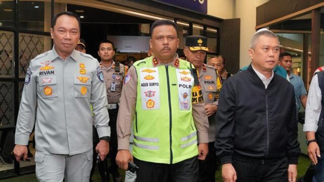 Kakorlantas-Menhub Pantau Hari Pertama Operasi Ketupat 2025
