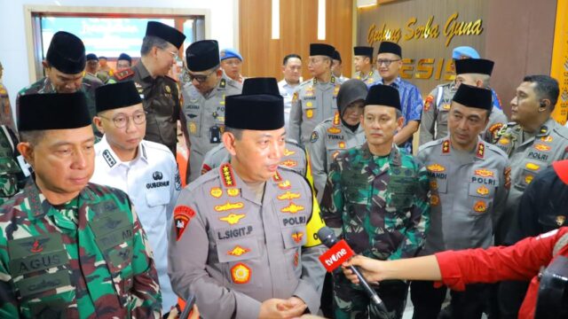 Perkuat Silaturahmi, Kapolri-Panglima TNI Hadiri Safari Ramadhan di Polda Lampung