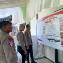 Kapolres Siak dan Jajaran Pengecekan Pos Pelayanan Rest Area KM 45A di Kecamatan Kandis