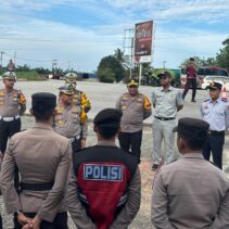 Hari H + 3 Lebaran Idul Dirlantas Polda Riau dan Istansi Terkait Pantau Arus Mudik di Jalinsum