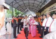 Haru Mengiringi Perpisahan Kapolres Kampar AKBP Ronald Sumaja, Pedang Pora Simbol Kehormatan dan Kenangan