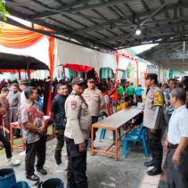 Ribuan Jemaat Hadiri Paskah dan Misa Flobamora, Polsek Tualang Pastikan Ibadah Berjalan Aman