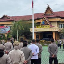 Kapolres Siak Pimpin Apel Pagi, Apresiasi Kinerja Personel dan Tegaskan Komitmen Integritas