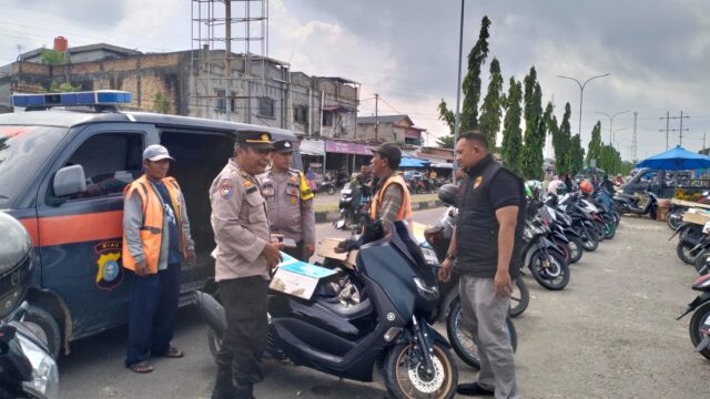 Cegah Gangguan Kamtibmas, Polsek Tualang Patroli di Pasar Tuah Serumpun dan Jalan Bunut