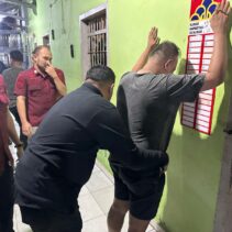 Konsisten Berantas Peredaran Narkoba dan Modus Penipuan, Lapas Pekanbaru Terus Intensifkan Razia Kamar Hunian Warga Binaan