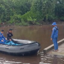 Korban Tenggelam di Teluk Merempan Ditemukan Meninggal, Tim SAR Lakukan Evakuasi Pagi Hari