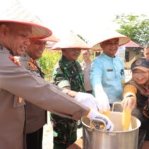 Kapolres Siak Hadiri Panen Raya Jagung di Polsek Bungaraya, Wujud Nyata Program Ketahanan Pangan Polri