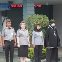 Apel Pagi Pegawai Lapas Kelas IIA Pekanbaru, Kakanwil Tekankan Disiplin dan Deteksi Dini Gangguan Kamtib